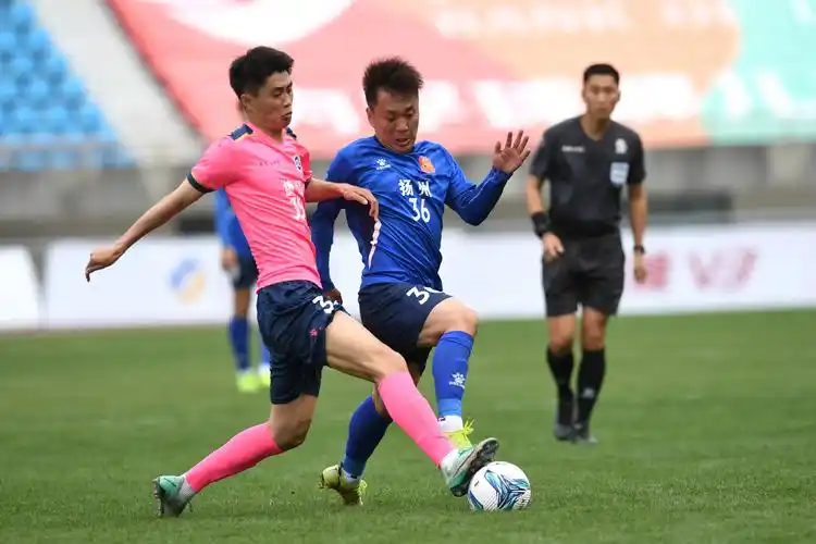 欧联杯：曼联 VS 罗马